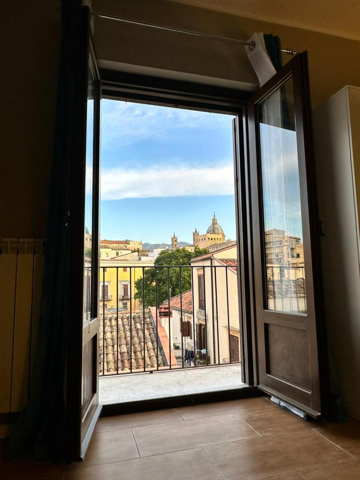 Centrumassimo Apartment Palermo Dış mekan fotoğraf